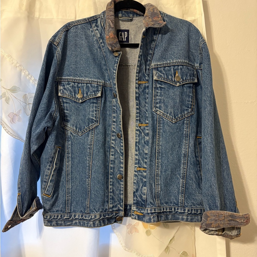 Gap Light Blue Denim Jacket With Patterned Collar - image 1